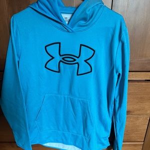 Women’s Under Armour sweatshirt